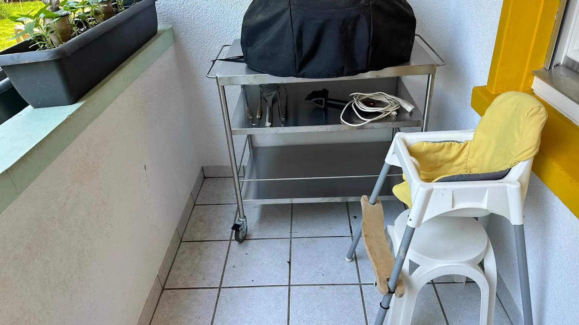 Apartment Bijoux Wohnung Auf Dem Basler Huegel Basel